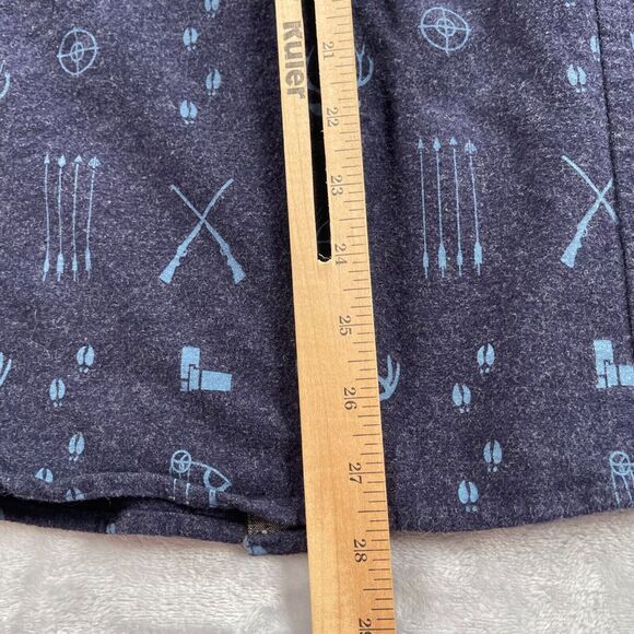 Legendary Whitetails Shirt Womens Large Navy Deer Hunting Print Cotton Flannel - Picture 13 of 16